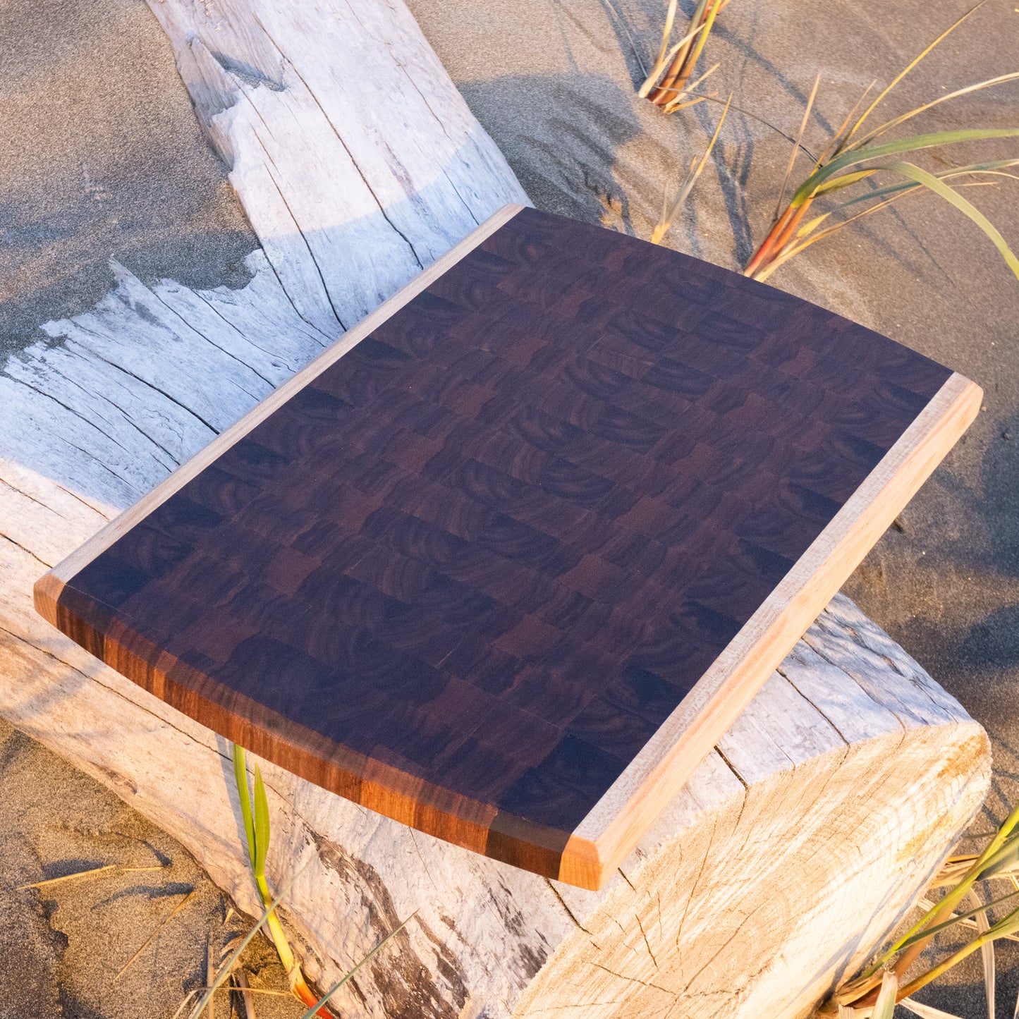 Walnut End Grain Cutting Board (16.75 x 11 in.)