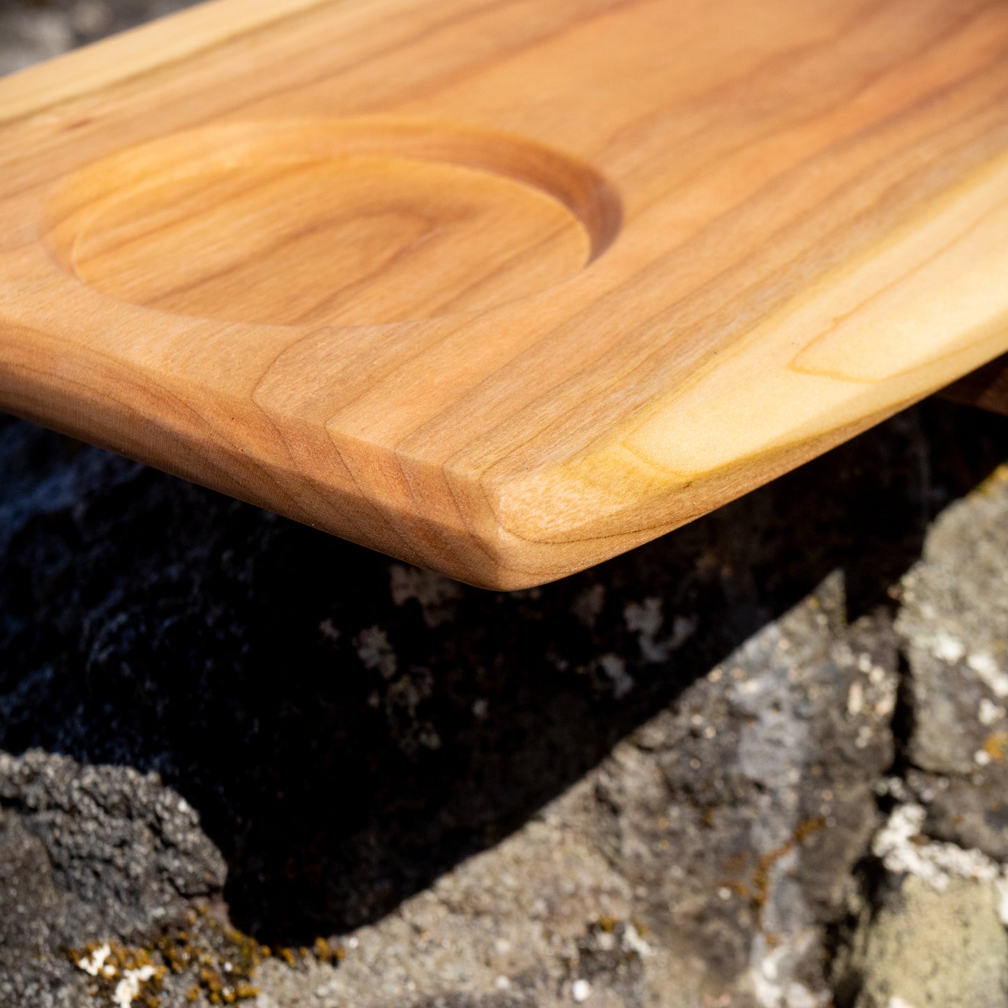 Beard's Hollow Shushi Board (20 x 7 in.)