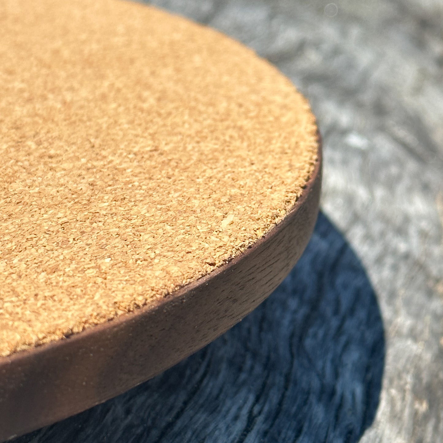 Walnut Shallow Round Tray - Medium (8.75 in.)